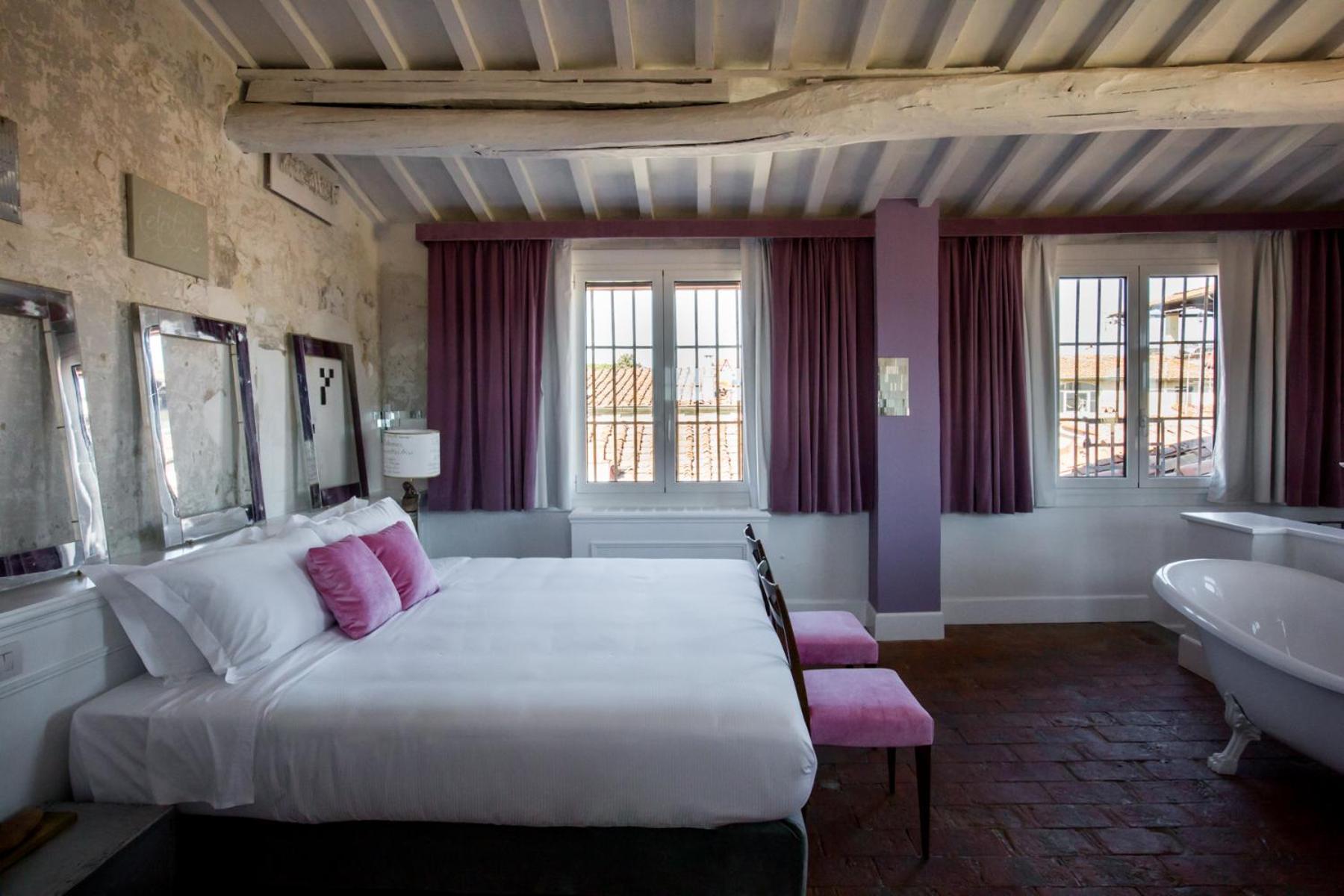 フィレンツェ Oltrarno Splendid Bed & Breakfast エクステリア 写真