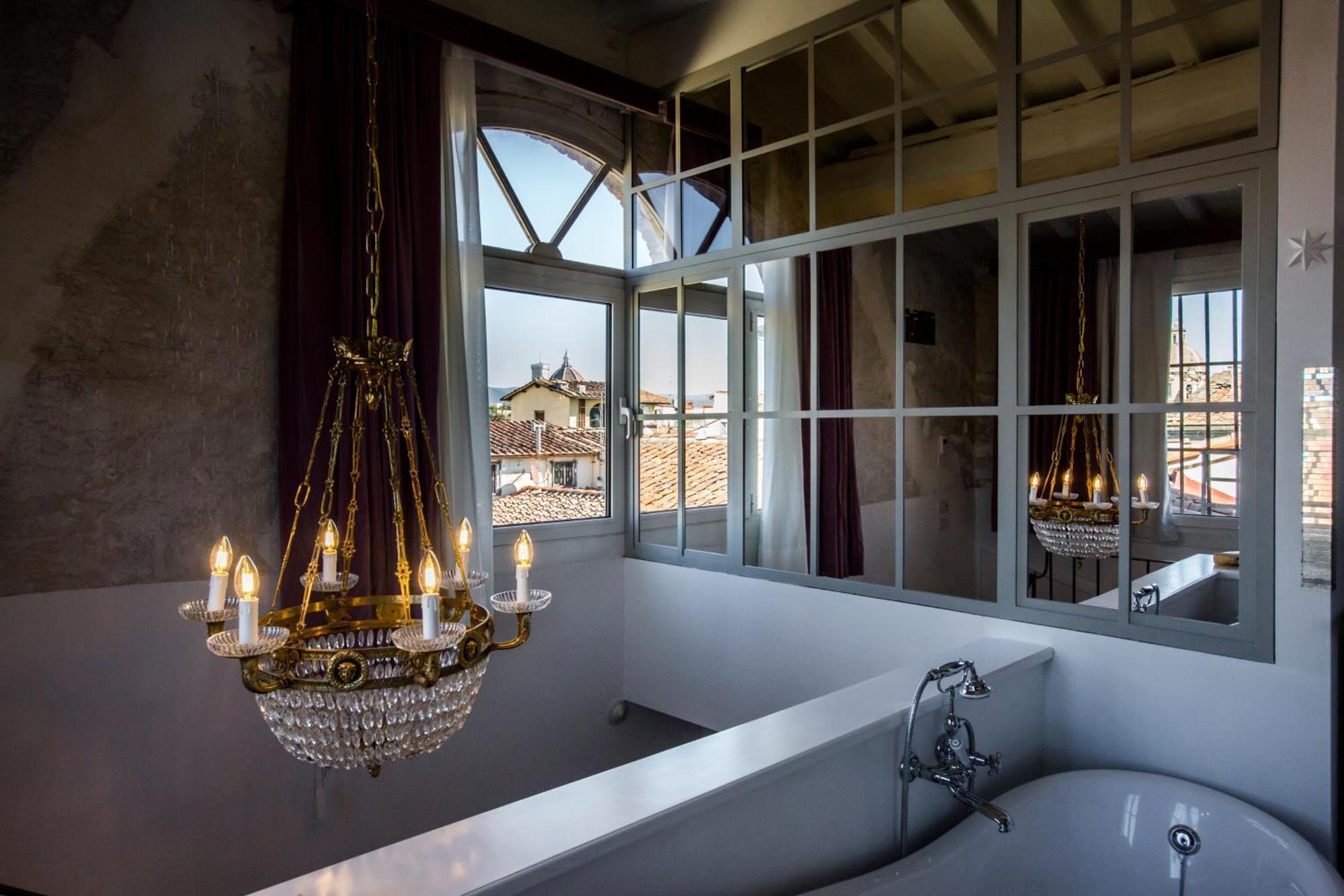 フィレンツェ Oltrarno Splendid Bed & Breakfast エクステリア 写真