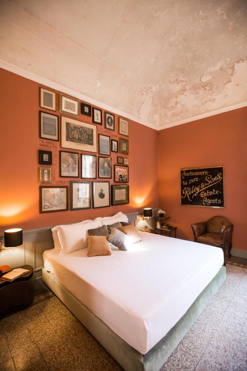 フィレンツェ Oltrarno Splendid Bed & Breakfast エクステリア 写真