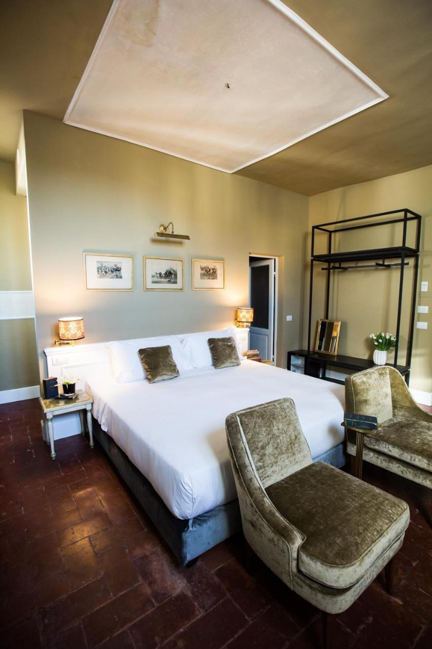 フィレンツェ Oltrarno Splendid Bed & Breakfast エクステリア 写真